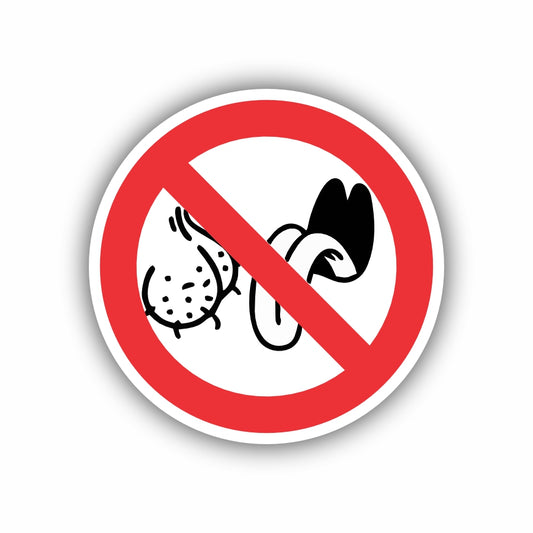 No Kissing Balls